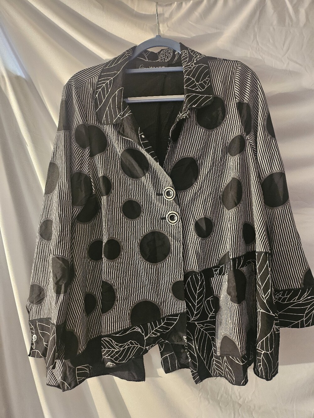 Donna White Coats Abstract Jacket Black/White  Mixed Print Lightweight Xl